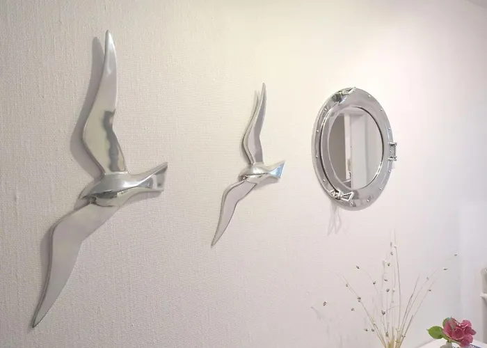 Bullauge-im-haus-seute-deern アパート *